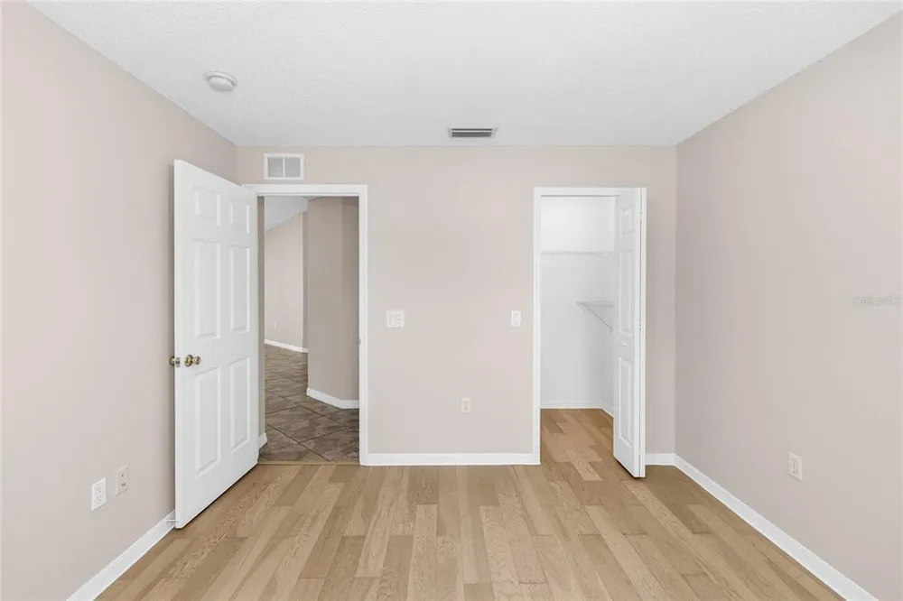 104 Sanderling Dr, Winter Haven, FL 33881