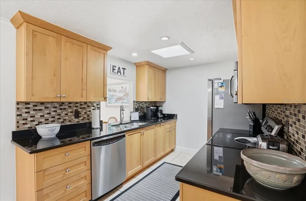 1129 Riviera St, Venice, FL 34285