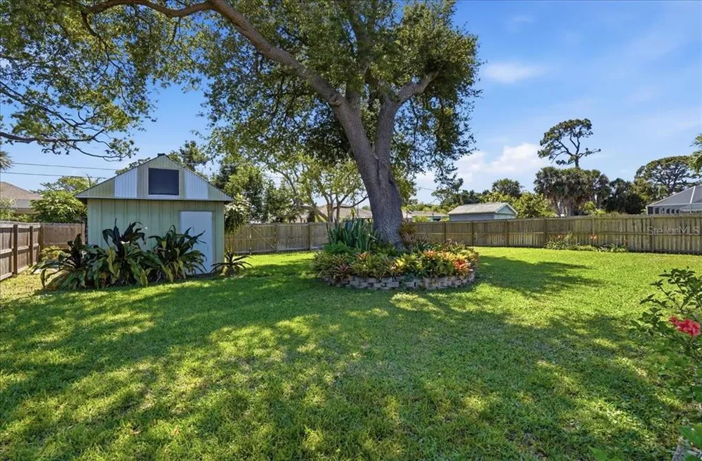 1129 Riviera St, Venice, FL 34285