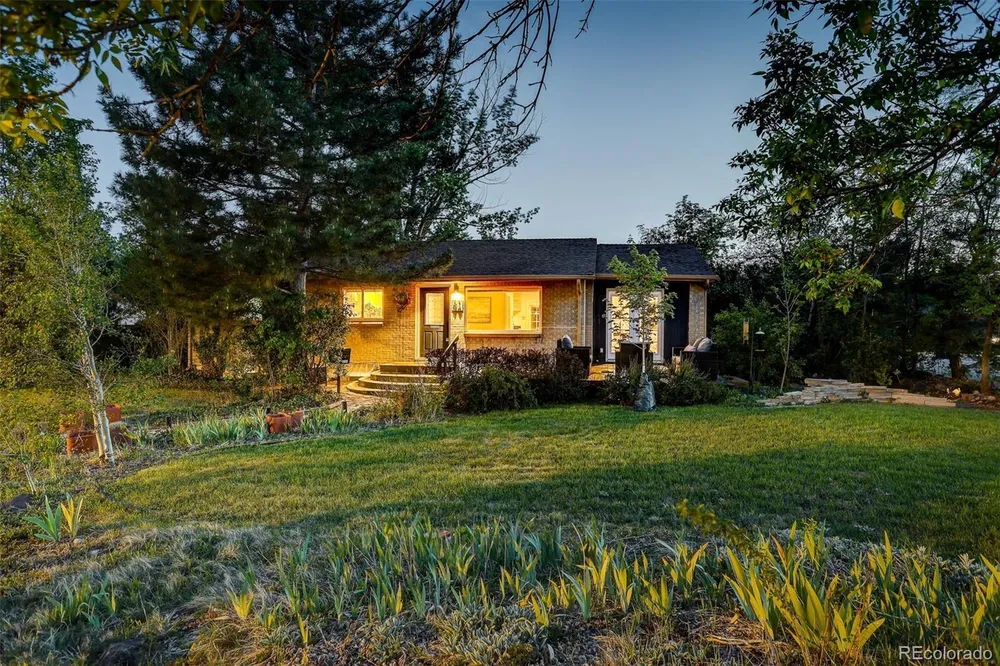 6199 Independence St, Arvada, CO 80004