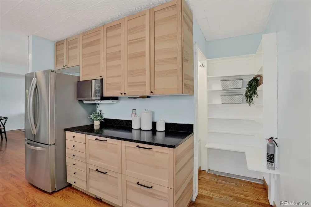 6199 Independence St, Arvada, CO 80004
