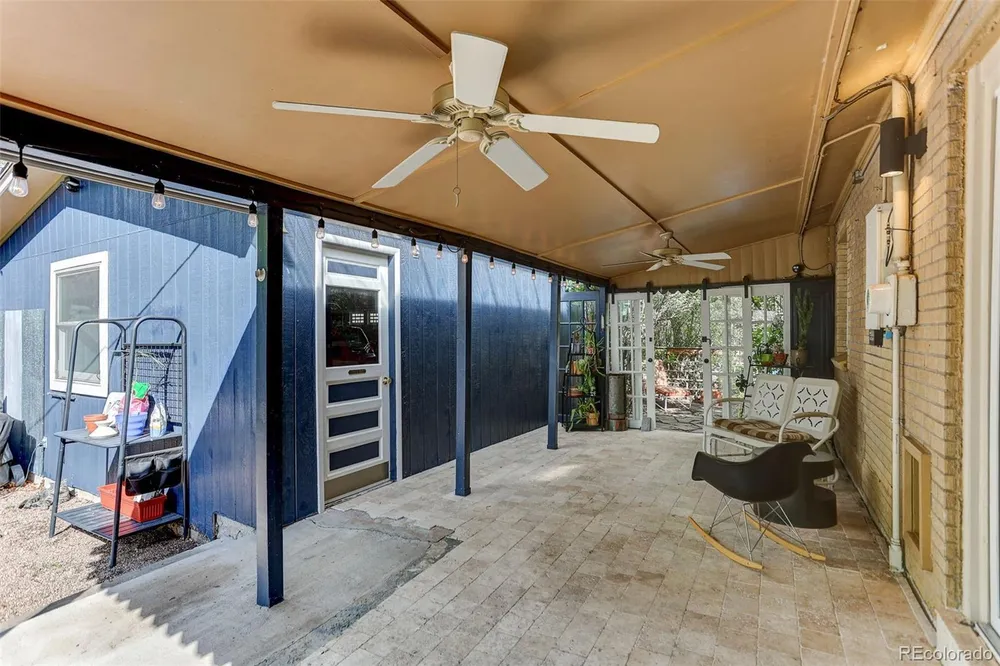 6199 Independence St, Arvada, CO 80004