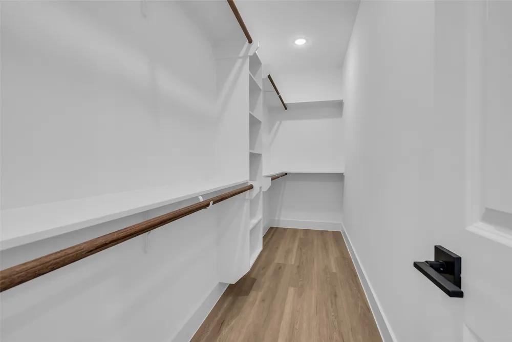 1504 Griffin St, Houston, TX 77009-1544