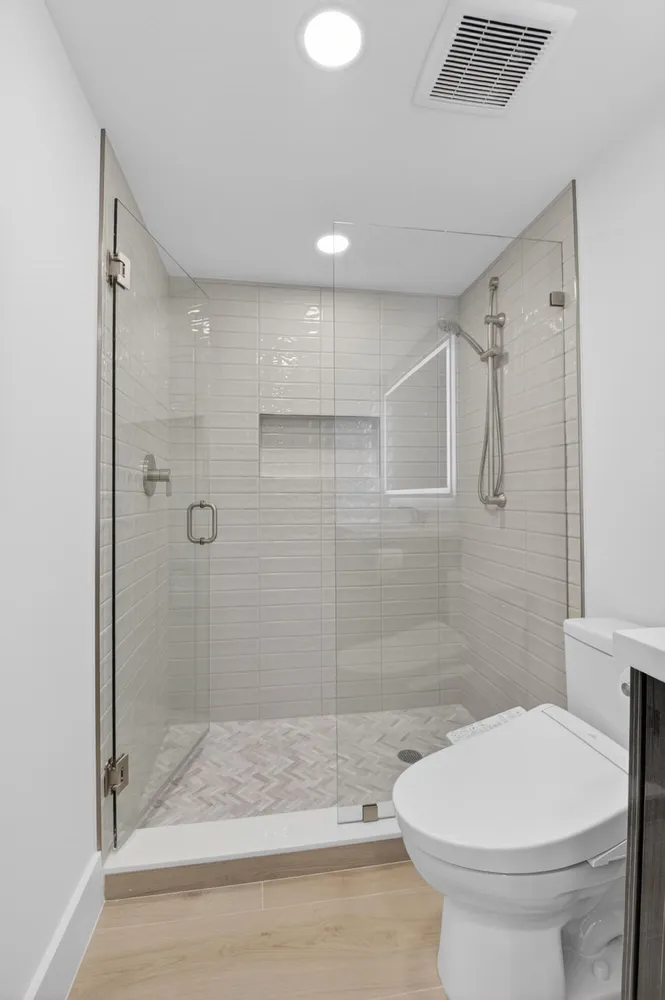1732 Bridgewood Dr, Boca Raton, FL 33434