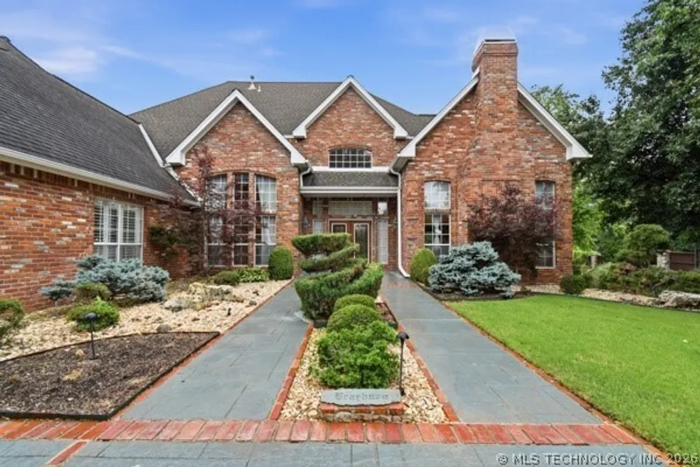 3603 S Orange Circle, Broken Arrow, OK 74011
