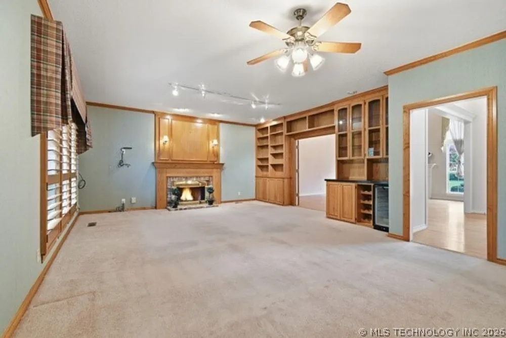 3603 S Orange Circle, Broken Arrow, OK 74011