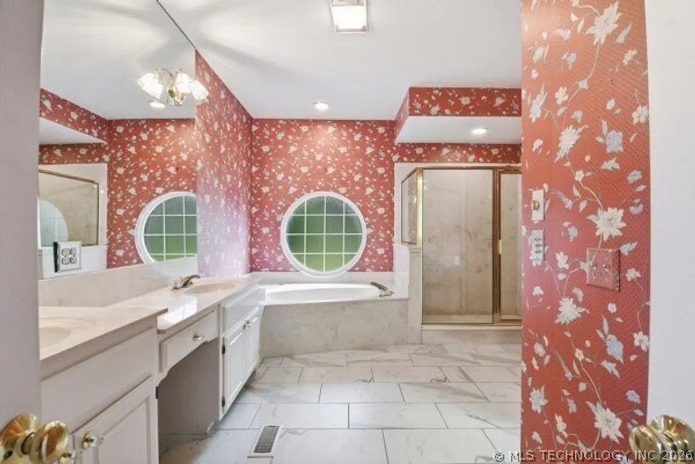 3603 S Orange Circle, Broken Arrow, OK 74011