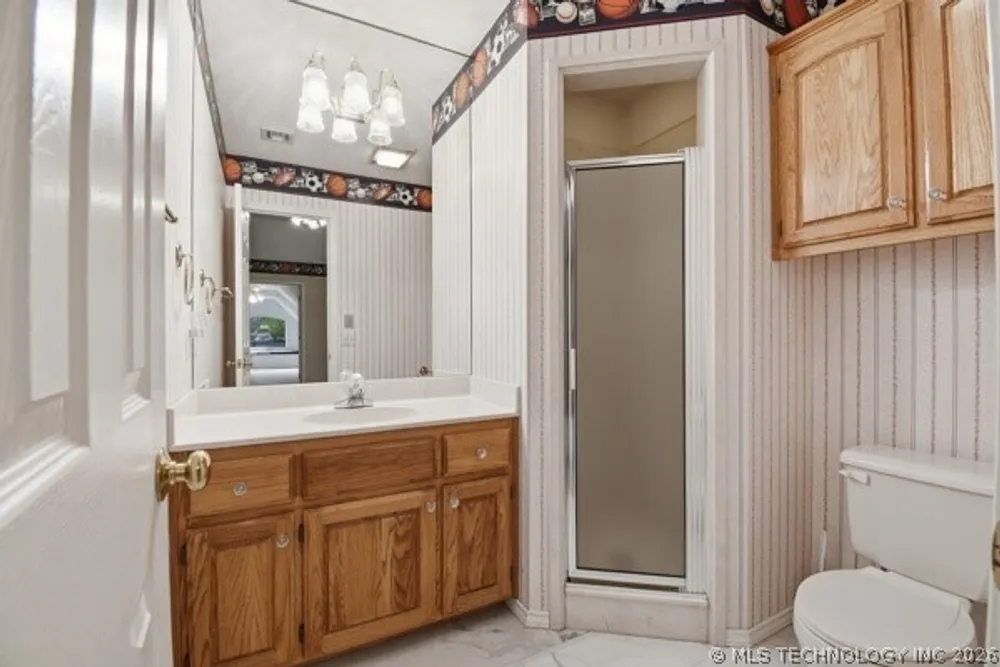 3603 S Orange Circle, Broken Arrow, OK 74011