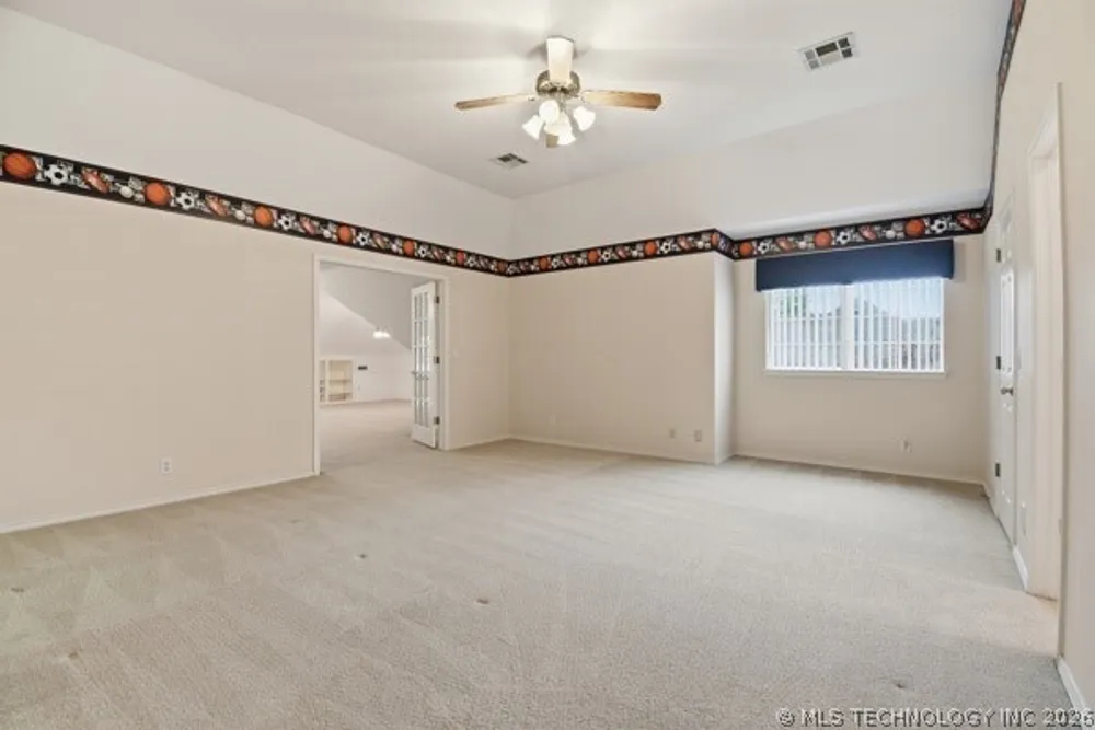 3603 S Orange Circle, Broken Arrow, OK 74011
