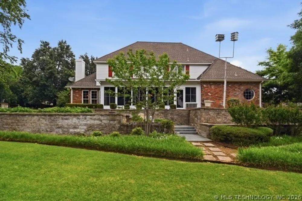 3603 S Orange Circle, Broken Arrow, OK 74011