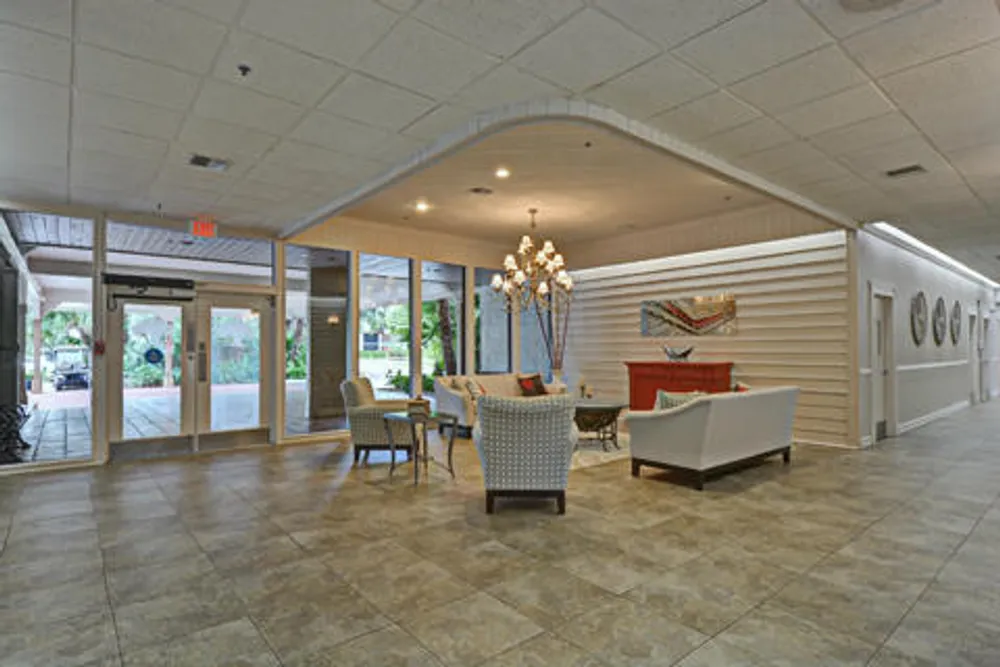 10137 Mangrove Dr, Boynton Beach, FL 33437