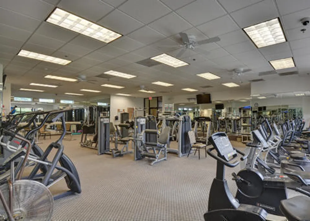 10137 Mangrove Dr, Boynton Beach, FL 33437