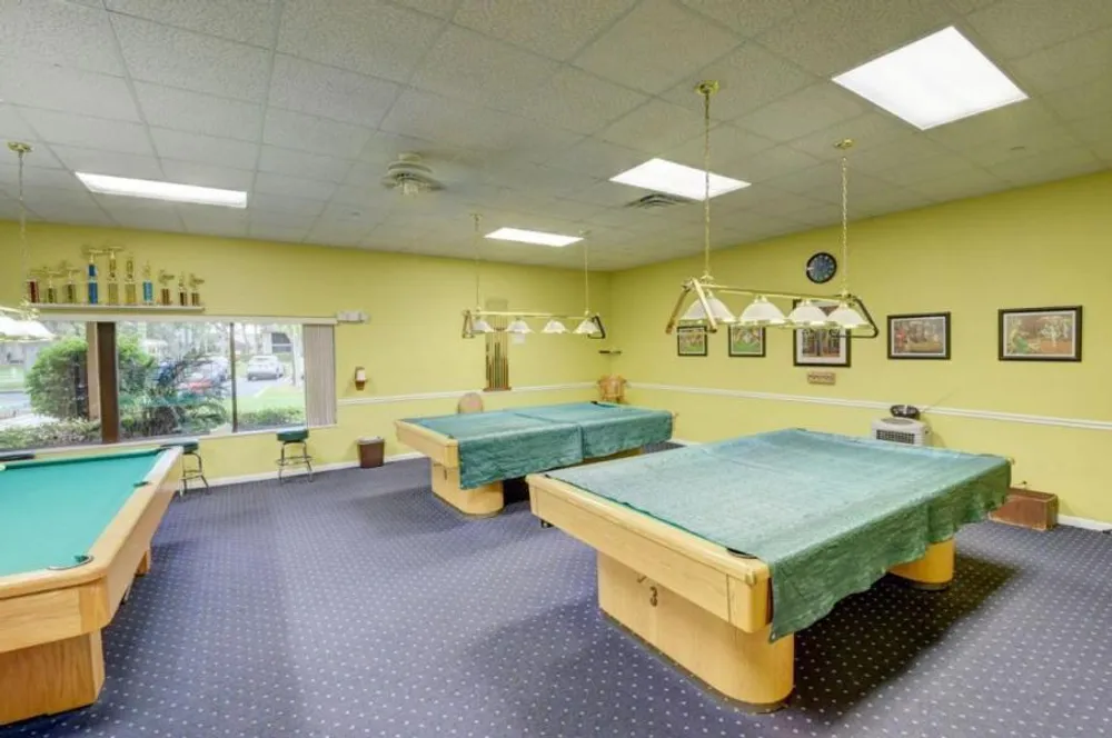 10137 Mangrove Dr, Boynton Beach, FL 33437