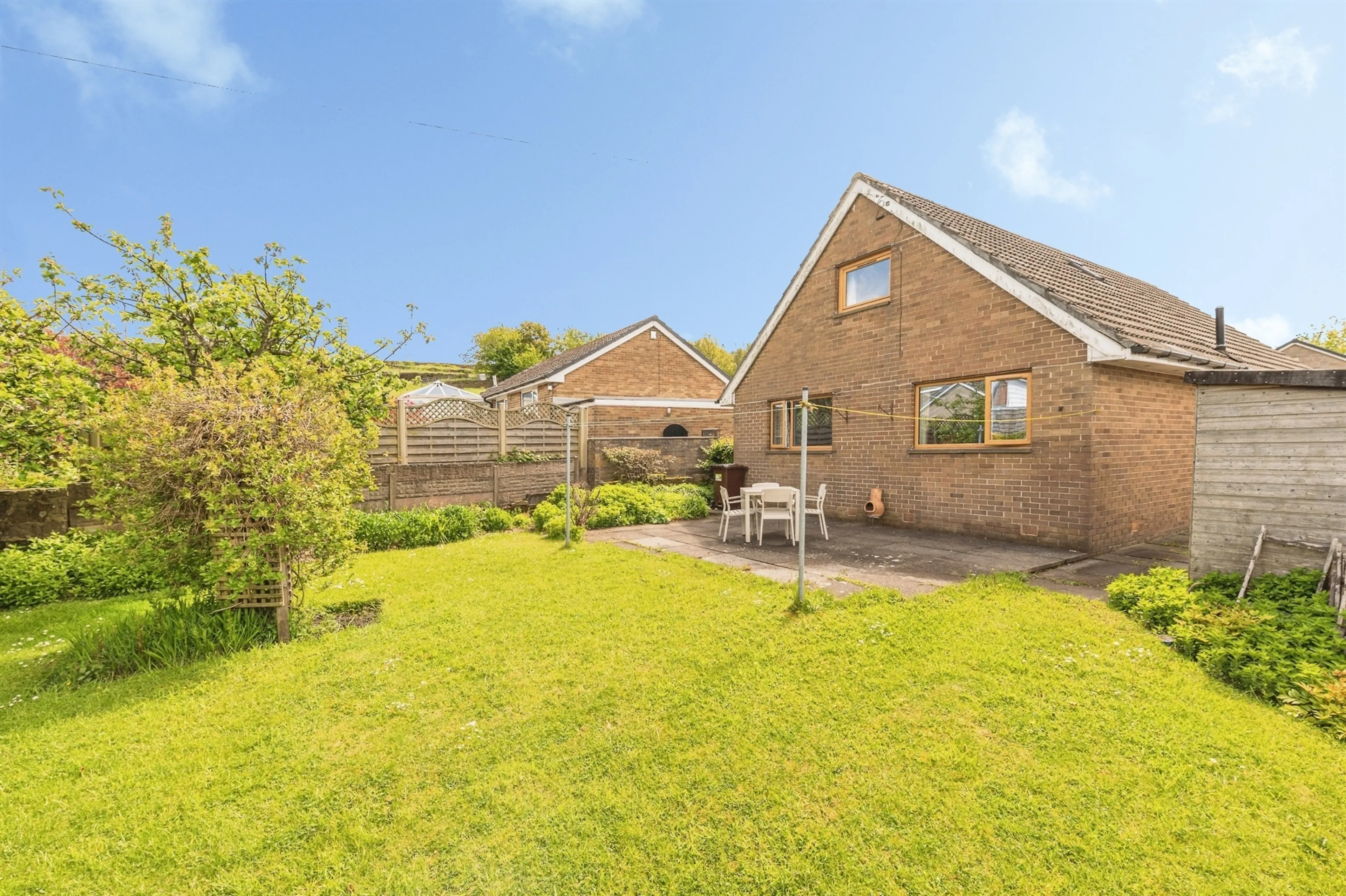 Property at Moorland Close, Linthwaite, Huddersfield