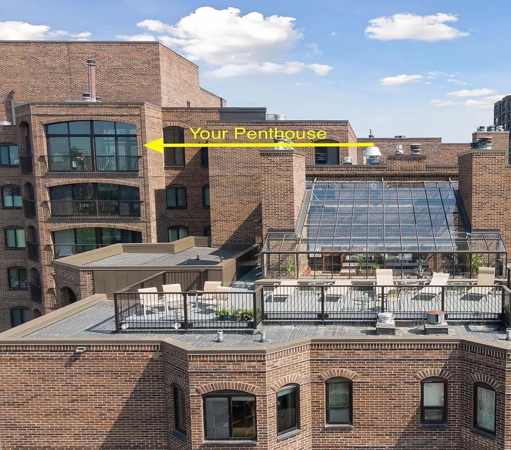 1235 Yale Pl, Minneapolis, MN 55403