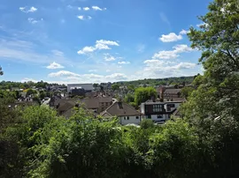 Chalkpit Lane, Dorking thumb 2