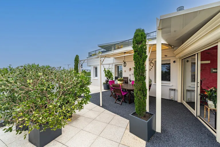 Bordeaux (La Bastide), 33100, France