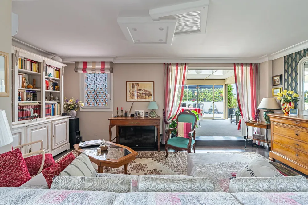Bordeaux (La Bastide), 33100, France