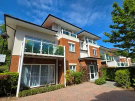 Hill View, Dorking photo