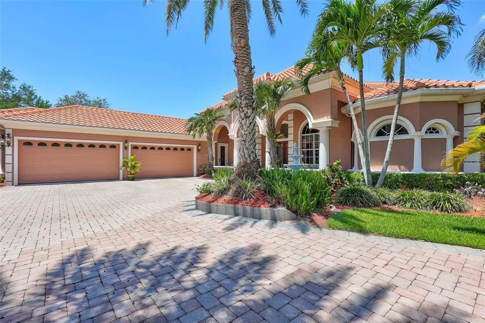 5207 Sand Lake Ct, Sarasota, FL 34238