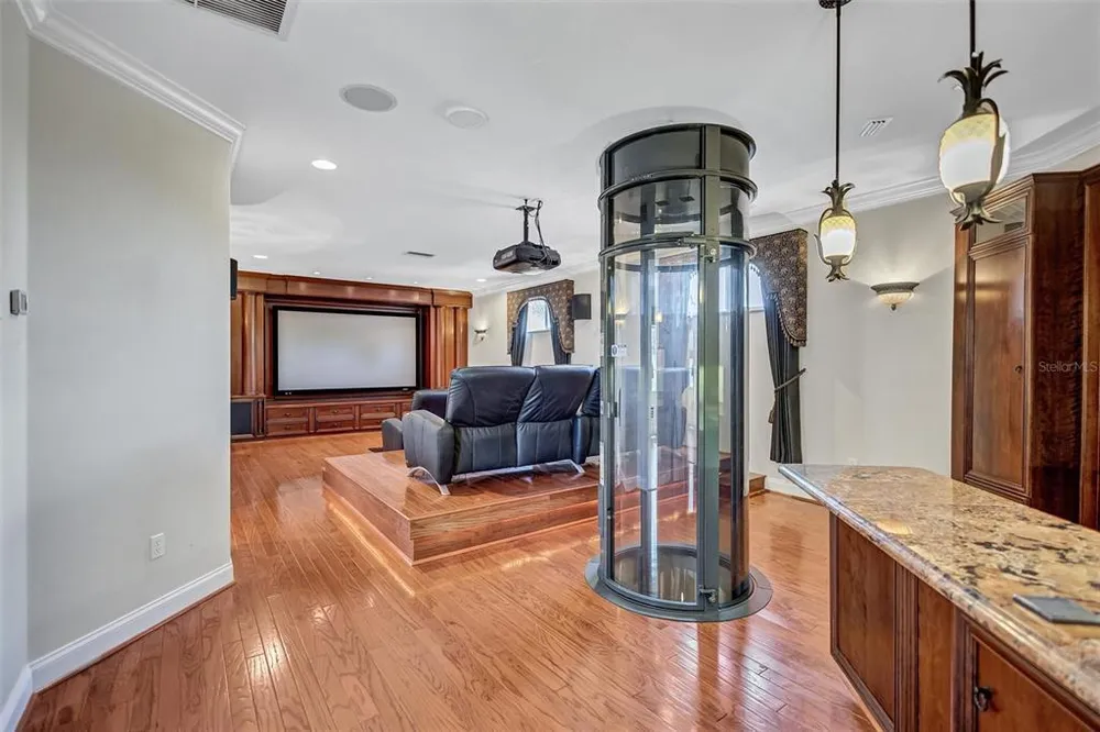 5207 Sand Lake Ct, Sarasota, FL 34238