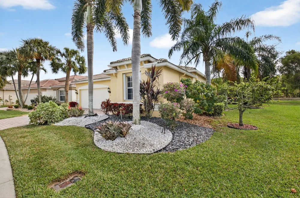 8208 Parini Way, Lake Worth Beach, FL 33467
