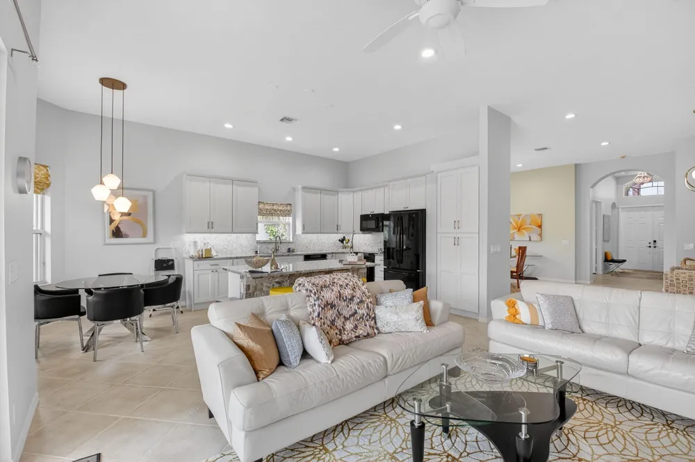 8208 Parini Way, Lake Worth Beach, FL 33467