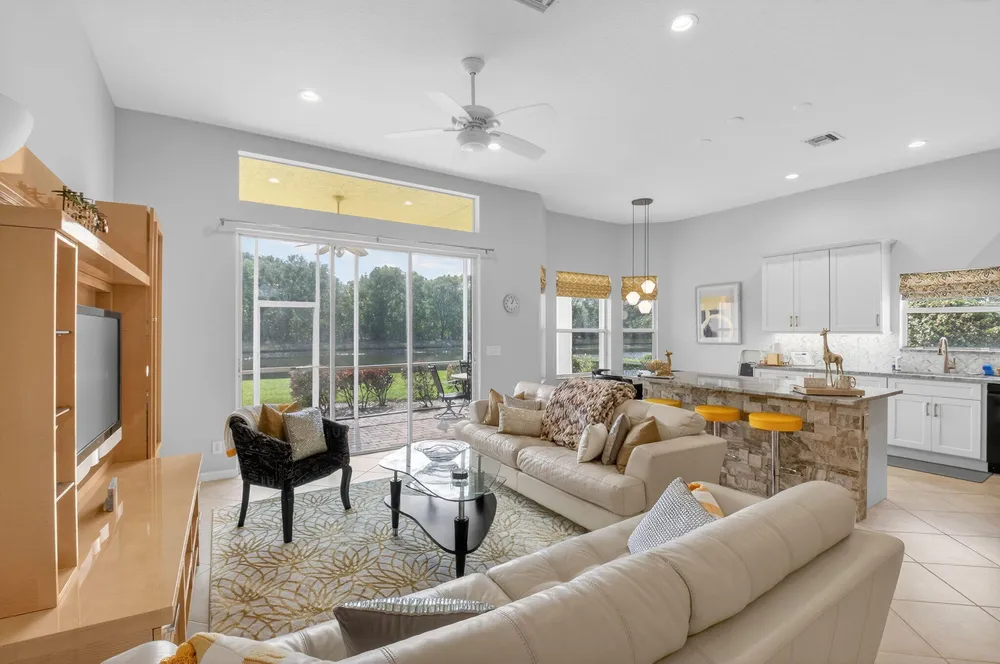 8208 Parini Way, Lake Worth Beach, FL 33467
