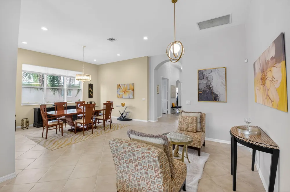 8208 Parini Way, Lake Worth Beach, FL 33467
