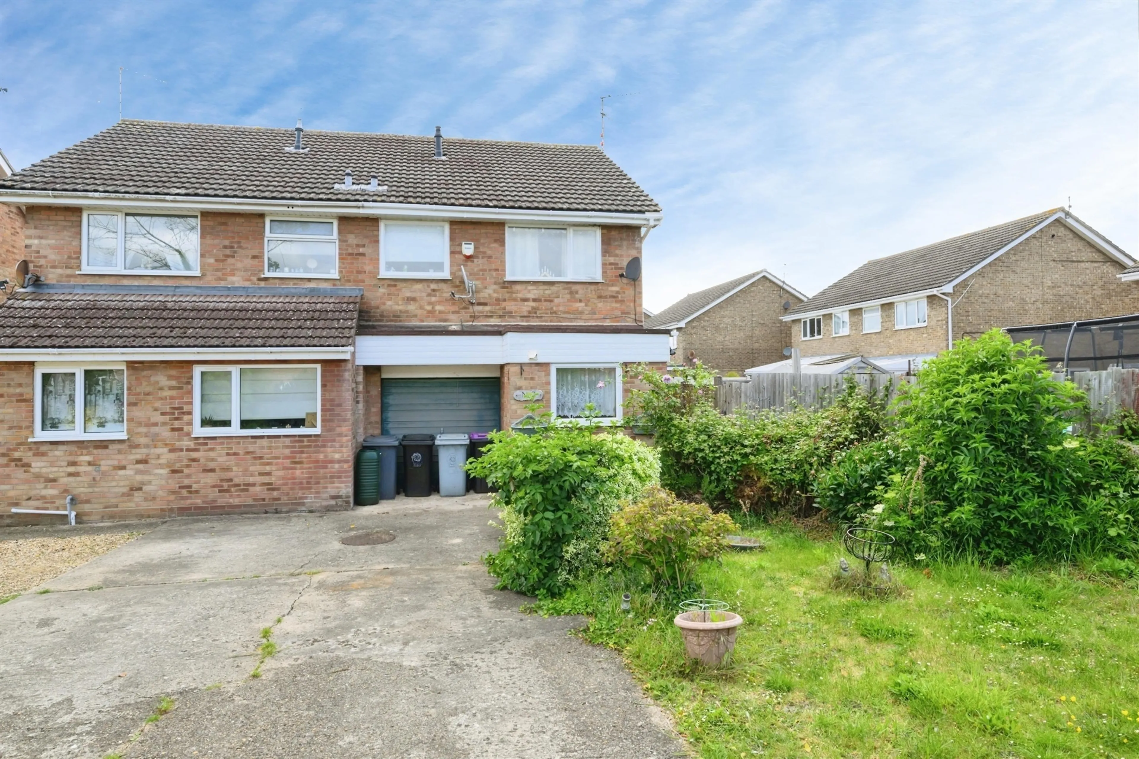 Property photo 0