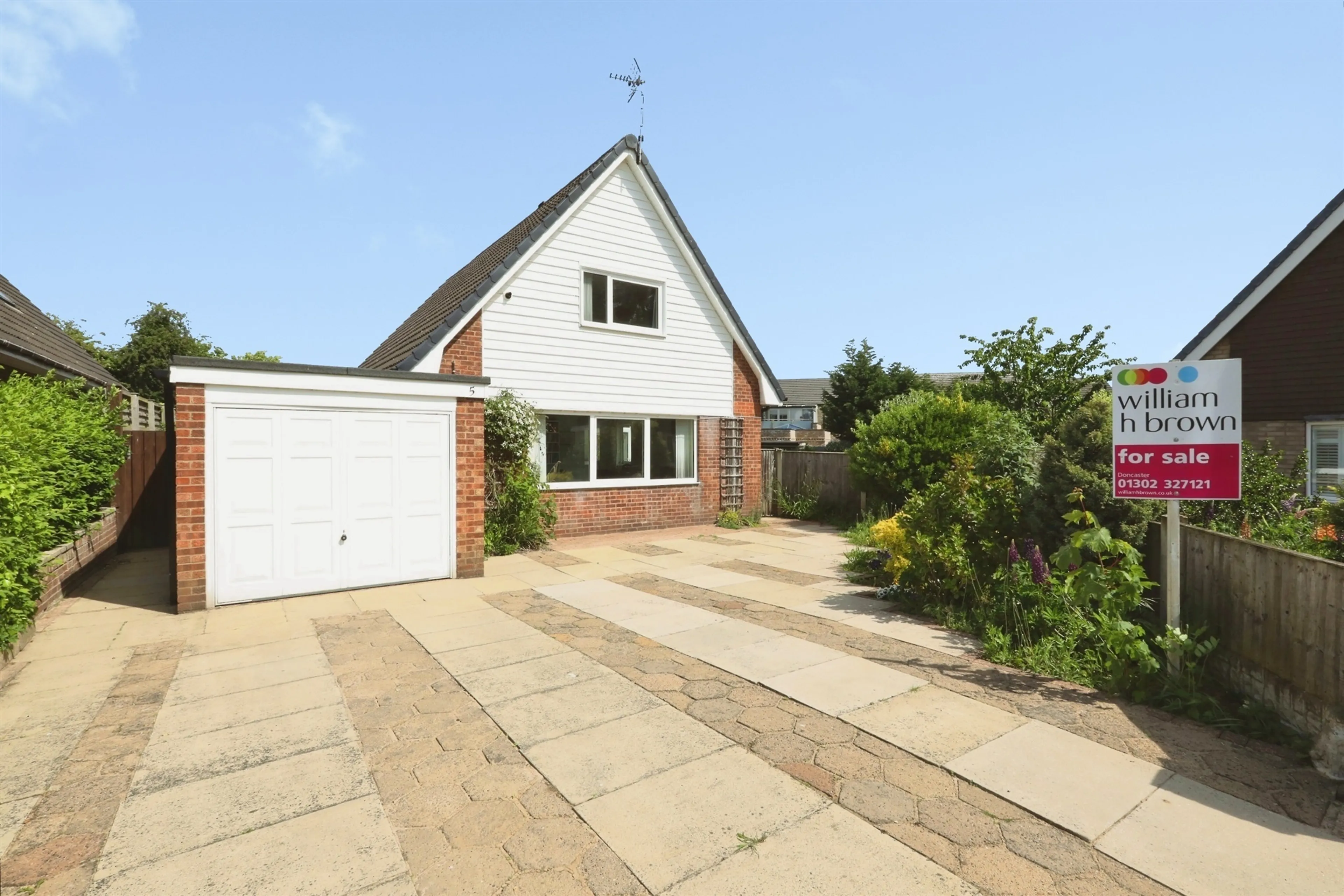 Property at Darfield Close, Rossington, DONCASTER