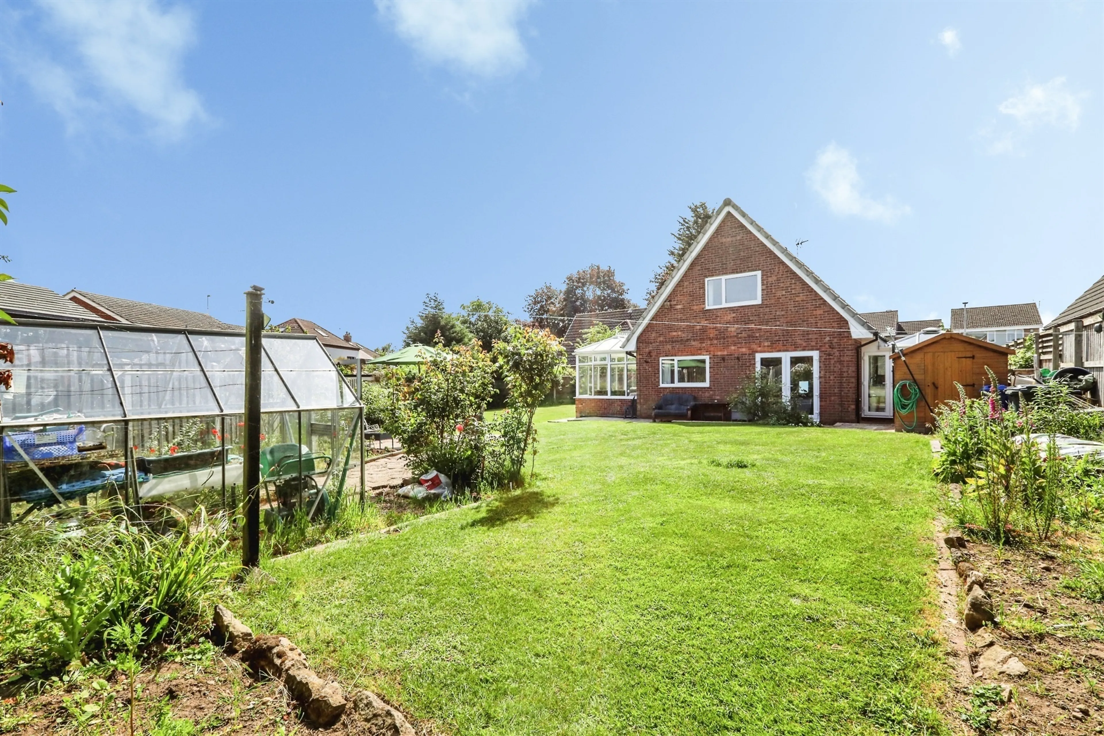 Property at Darfield Close, Rossington, DONCASTER