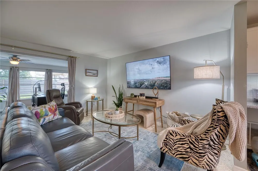 510 Dona Dr, Nokomis, FL 34275