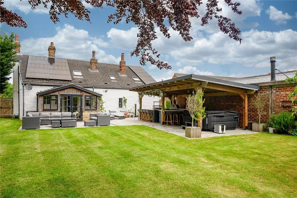Wetherby Road, Long Marston, York, YO26