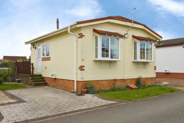 Riverdale Park, Bent Lane, Staveley, ...