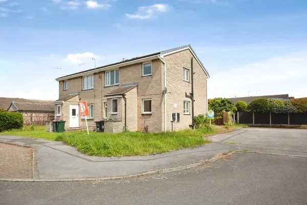Hunters Way, Dinnington, Sheffield, S...