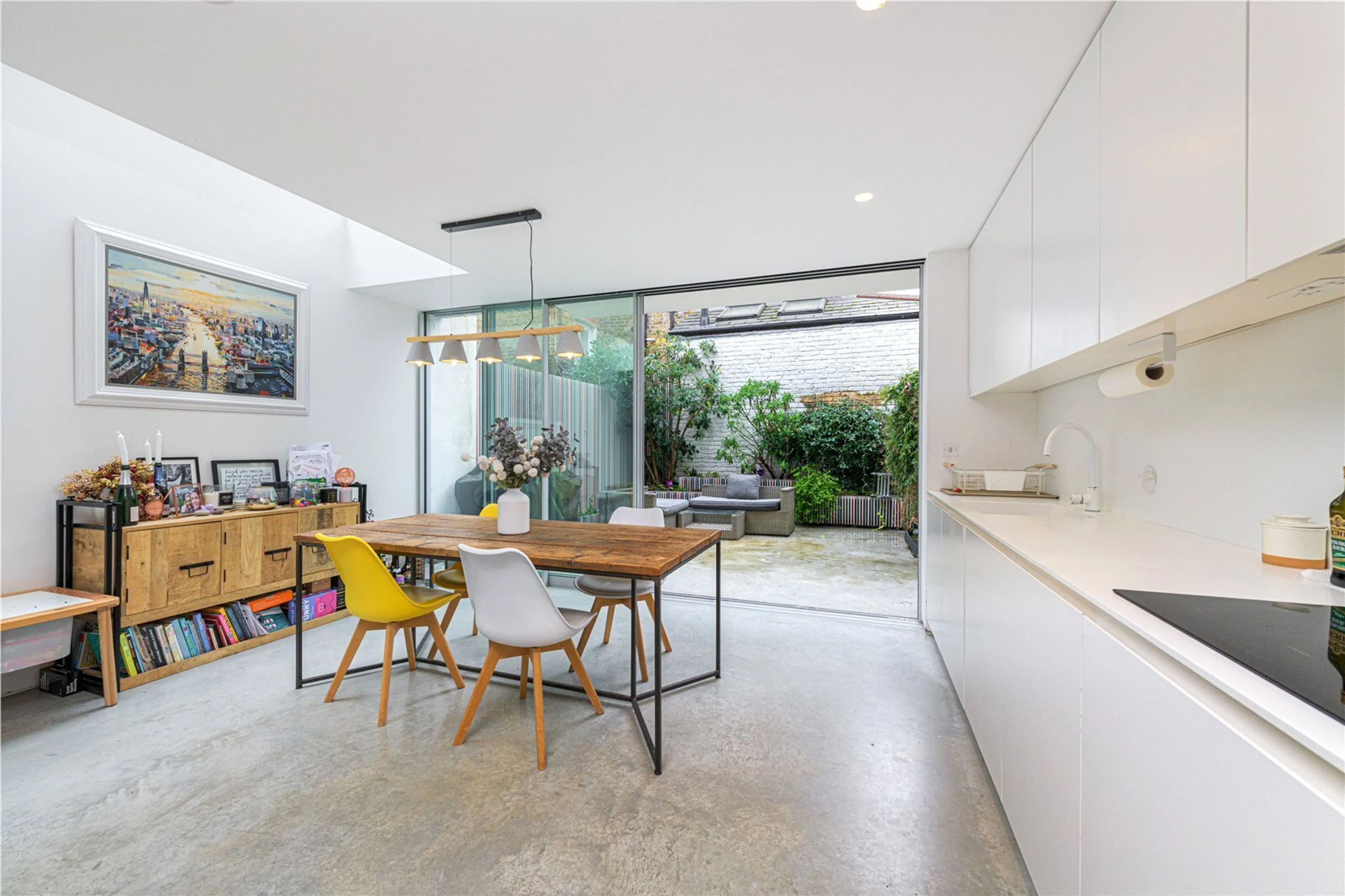 Property at Taybridge Road, London, SW11