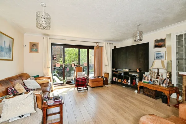 Hathaway Court, Esplanade, Rochester,...