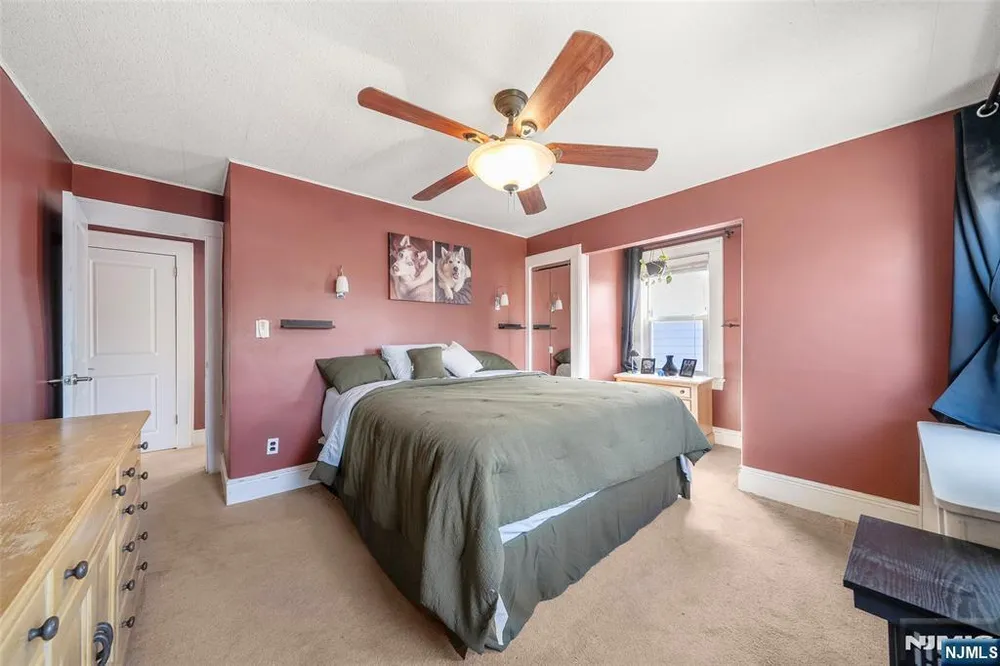 185 Larch Ave, Teaneck, NJ 07666