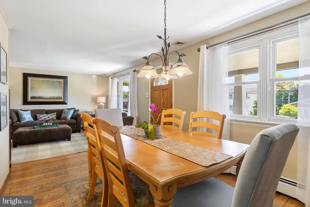 423 Jefferson St, Plymouth Meeting, PA 19462