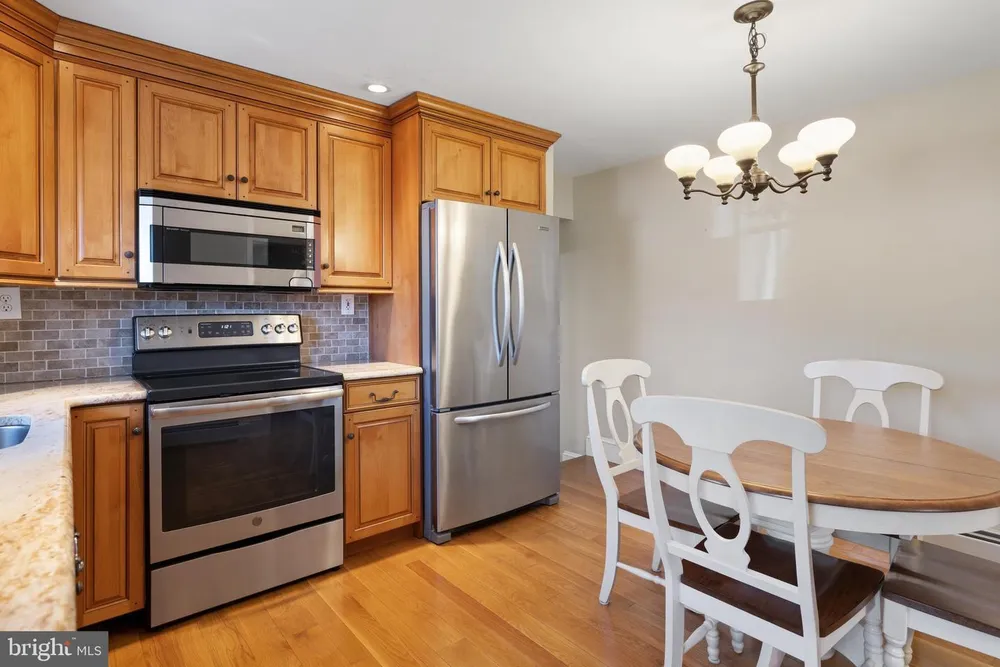 423 Jefferson St, Plymouth Meeting, PA 19462