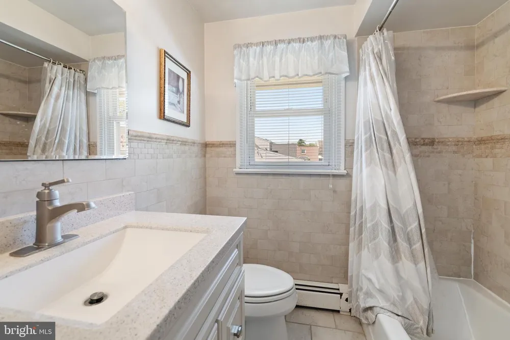 423 Jefferson St, Plymouth Meeting, PA 19462