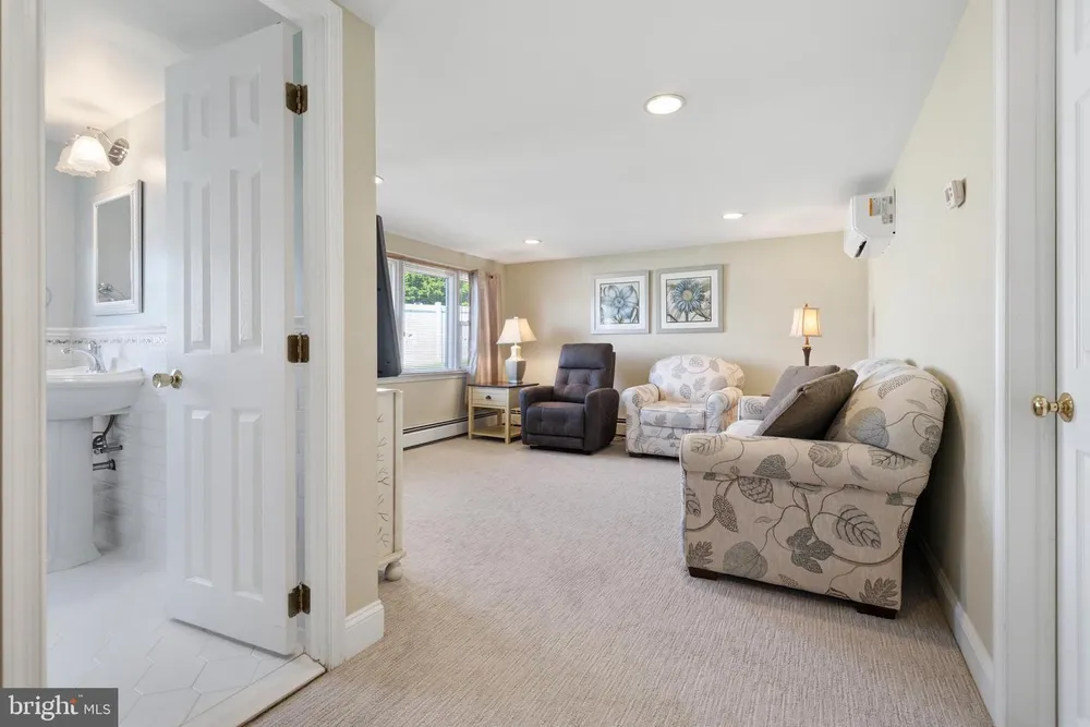 423 Jefferson St, Plymouth Meeting, PA 19462