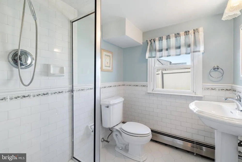 423 Jefferson St, Plymouth Meeting, PA 19462