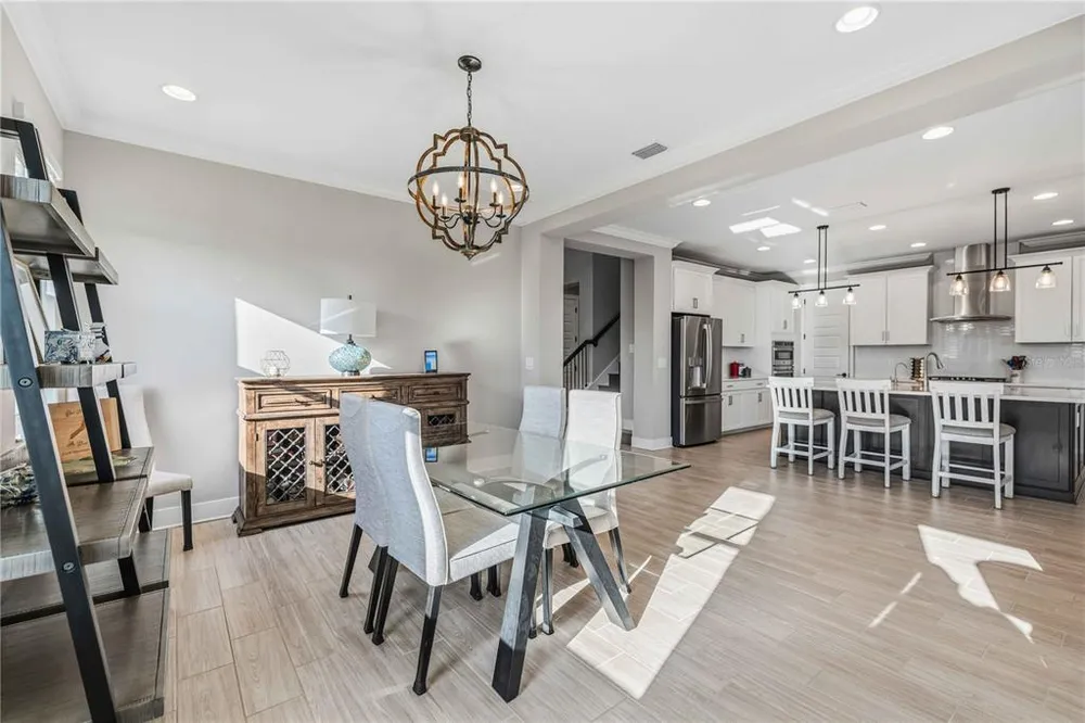 17109 Sweetwater Village Dr, Lakewood Ranch, FL 34211-5572