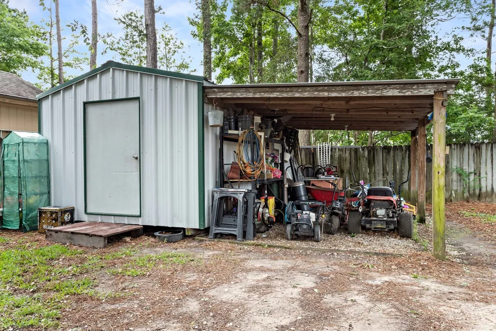 6335 Jenny Ln, Lumberton, TX 77657