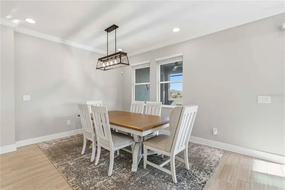 17109 Sweetwater Village Dr, Lakewood Ranch, FL 34211-5572