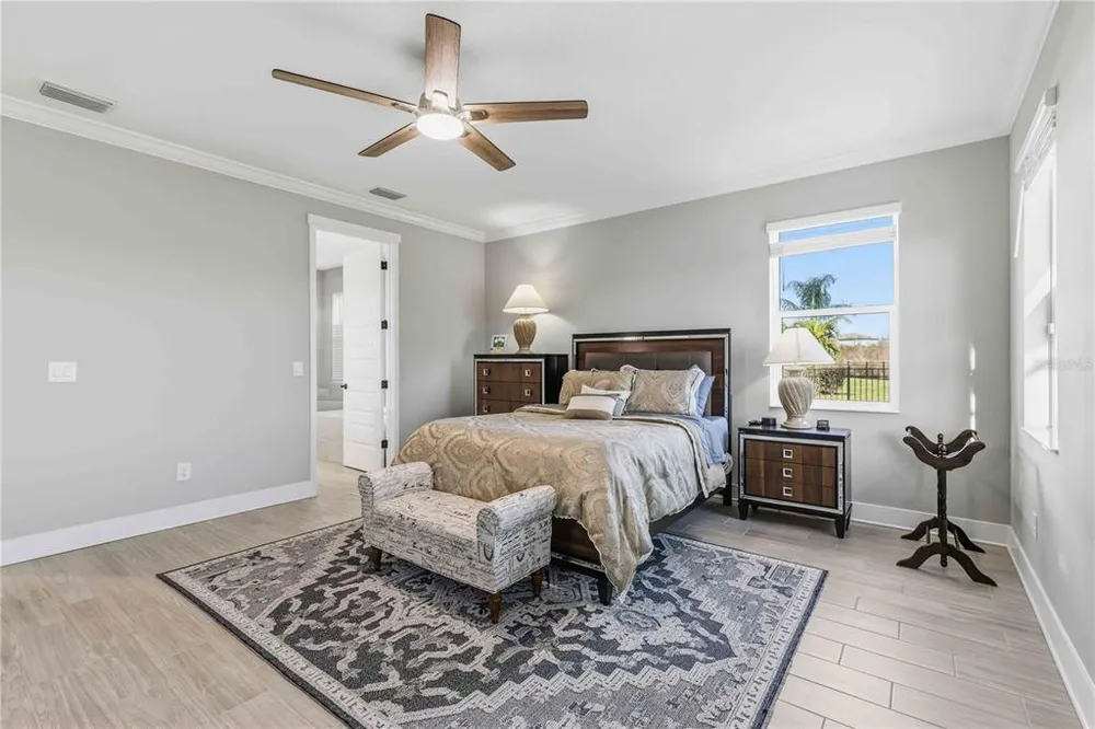 17109 Sweetwater Village Dr, Lakewood Ranch, FL 34211-5572