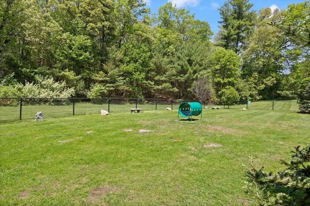 1510 Skyline Dr, Lowell, MA 01854