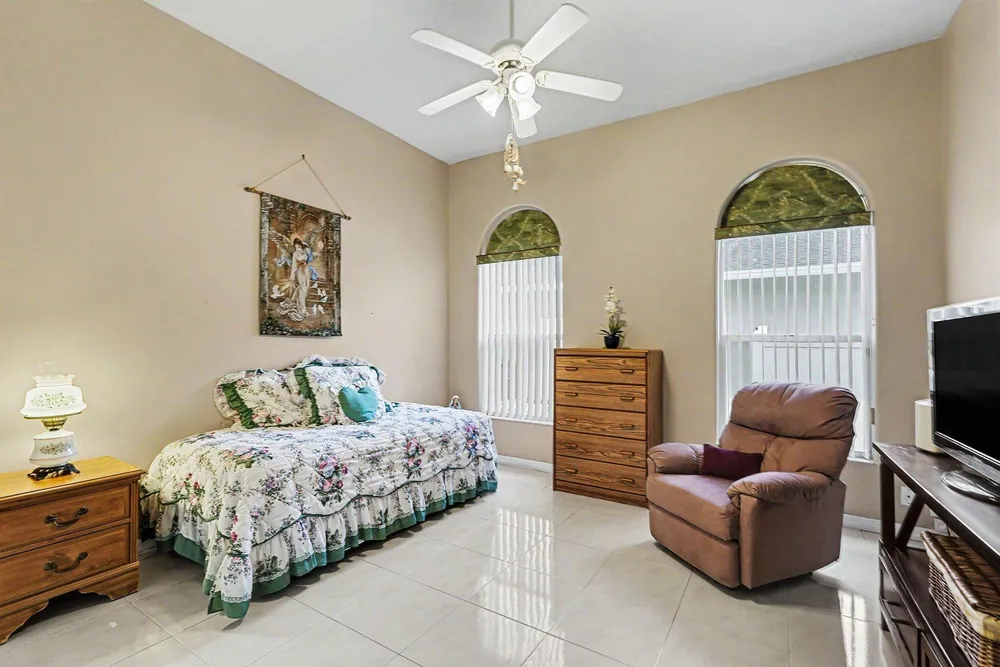 3306 SE Ford Ln, Port St Lucie, FL 34984